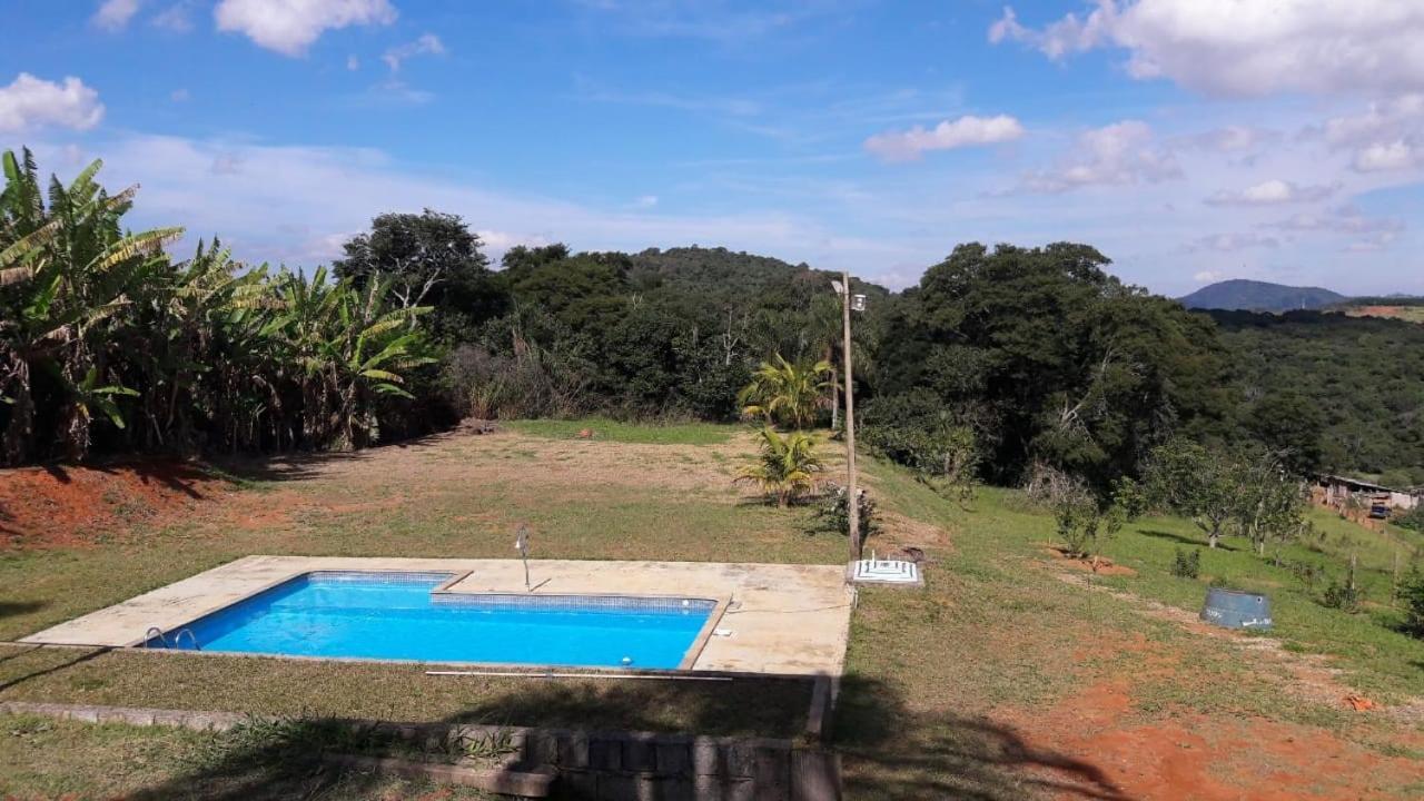 Вилла Sitio Em Atibaia - Sitio Beija-Flor Экстерьер фото